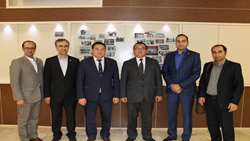 سفر معاون آكادمي پزشكي دولتي کشور قرقيزستان و رئيس دانشكده پزشكي دانشگاه ایالتی اوش به دانشگاه علوم پزشکی استان سمنان